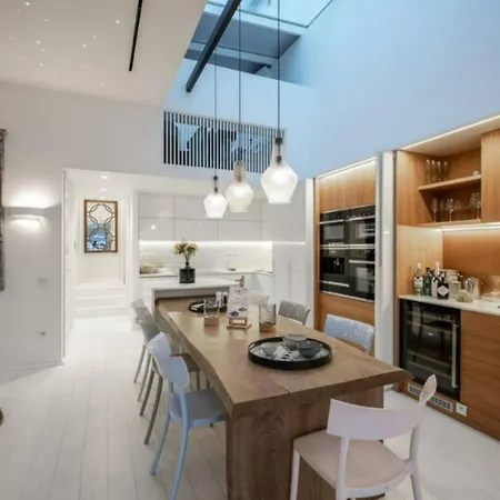 아파트 3 Bedroom