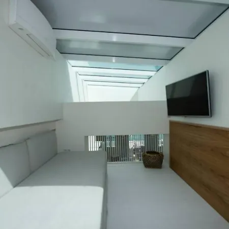 아파트 3 Bedroom Mykonos Town